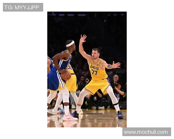 库里23分东契奇43+12+9 巴特勒31+5勇士胜湖人 库里23分东契奇43+12+9 巴特勒31+5勇士胜湖人