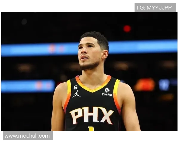 末节连续高难度三分！布克26中11&三分12中5空砍34分5板10助