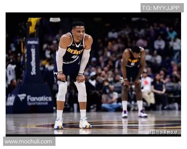 哈姆谈威少交易:为了得到他,湖人几乎掏空了阵容只能签低级别球员 哈姆谈威少交易:为了得到他,湖人几乎掏空了阵容只能签低级别球员