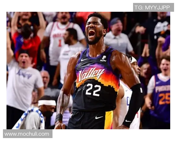 艾顿:我努力按照东詹的要求去跑位 他们让我发挥了作用 艾顿:我努力按照东詹的要求去跑位 他们让我发挥了作用